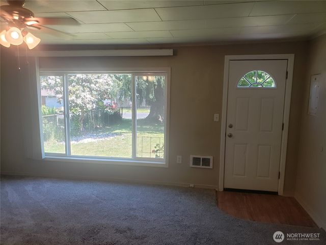 845 SW 3rd. Avenue, Castle Rock, WA 98611