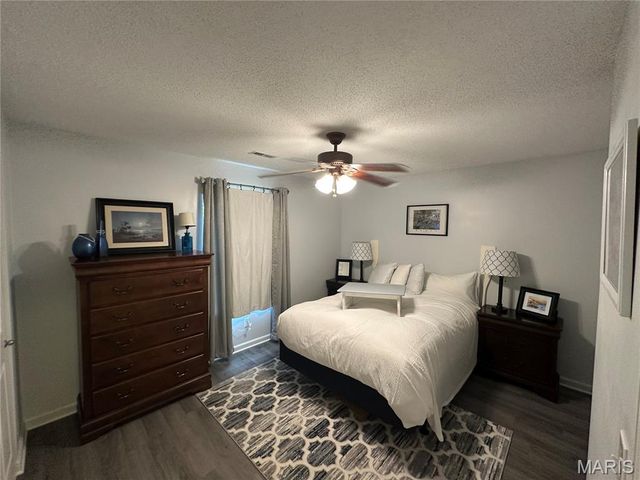 1620 Summergate Parkway B, St Charles, MO 63303