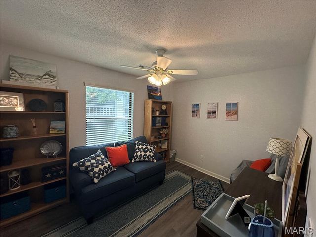 1620 Summergate Parkway B, St Charles, MO 63303