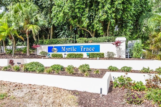 339 PEMBROKE LANE S 228, Venice, FL 34293