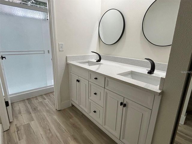 339 PEMBROKE LANE S 228, Venice, FL 34293