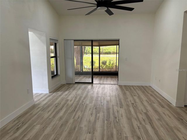 339 PEMBROKE LANE S 228, Venice, FL 34293