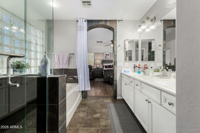 8020 S 53RD Avenue, Laveen, AZ 85339