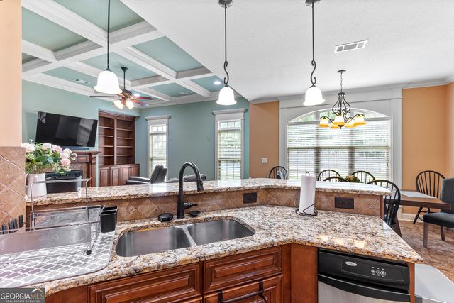 154 Abercorn Street, Warner Robins, GA 31088