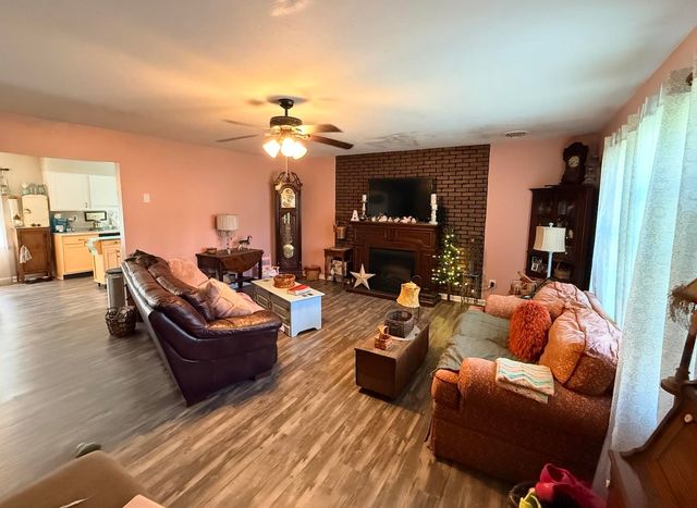 45 MERCER CIR, Grottoes, VA 24441