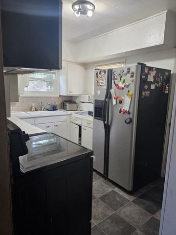 11802 E 16th Ave, Spokane Valley, WA 99206