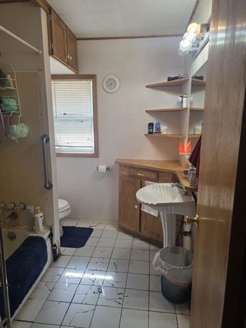 11802 E 16th Ave, Spokane Valley, WA 99206