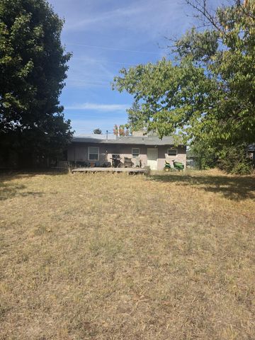 11802 E 16th Ave, Spokane Valley, WA 99206