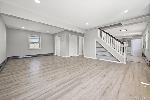 28 Candle Lane, Levittown, NY 11756