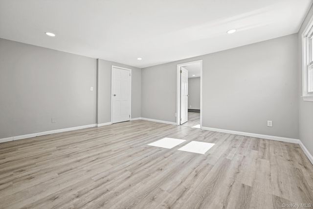 28 Candle Lane, Levittown, NY 11756