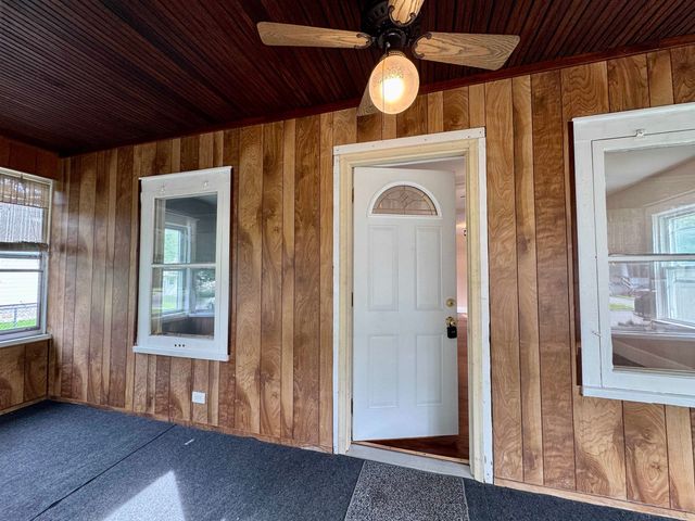 1812 Allegan Street, Saginaw, MI 48602