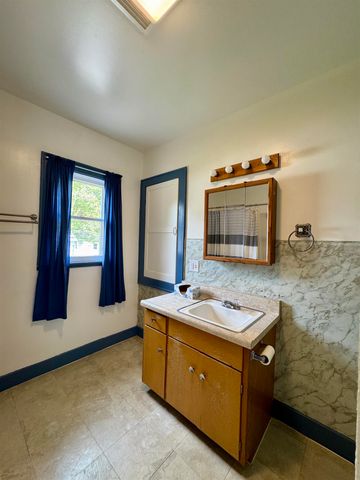 1812 Allegan Street, Saginaw, MI 48602