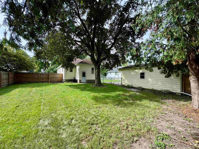 1812 Allegan Street, Saginaw, MI 48602
