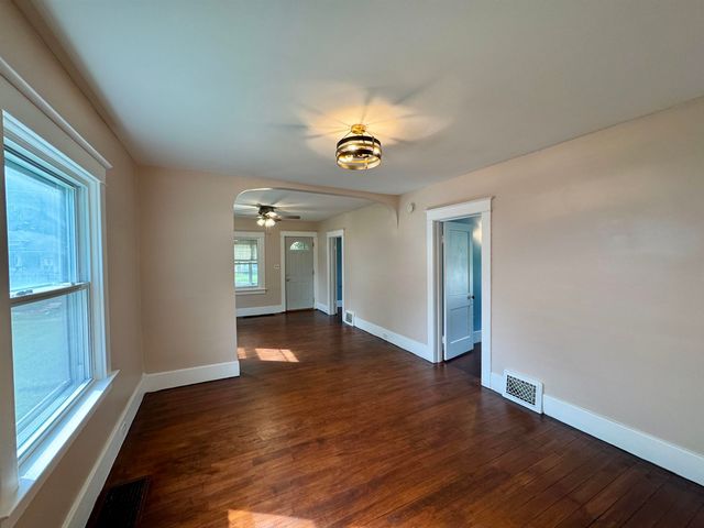1812 Allegan Street, Saginaw, MI 48602