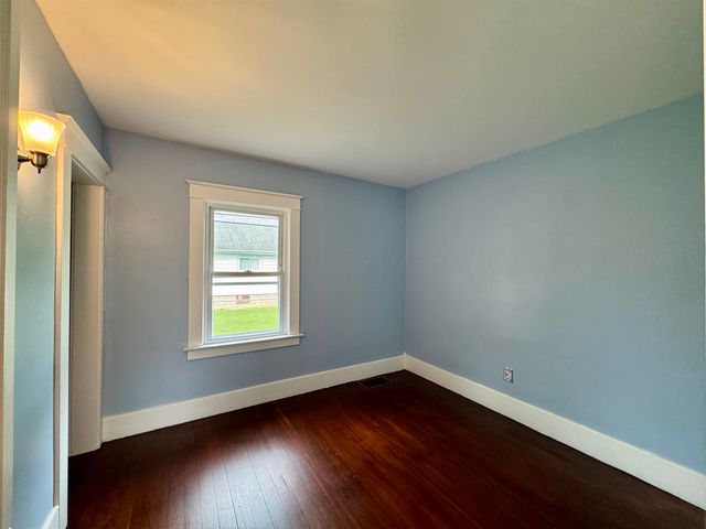 1812 Allegan Street, Saginaw, MI 48602