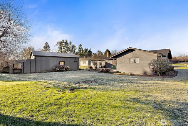 1655 Wheaton Street, Raymond, WA 98577