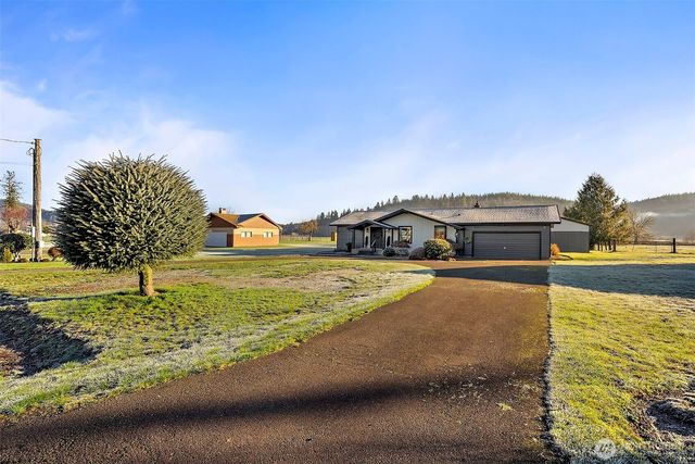 1655 Wheaton Street, Raymond, WA 98577