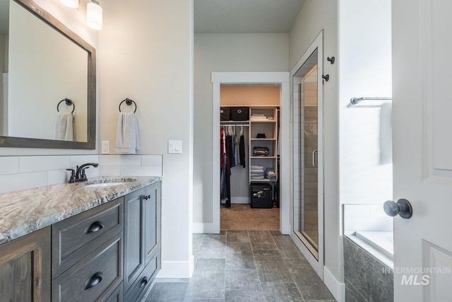 11065 White River St, Caldwell, ID 83605