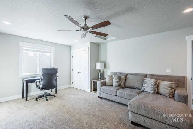 11065 White River St, Caldwell, ID 83605