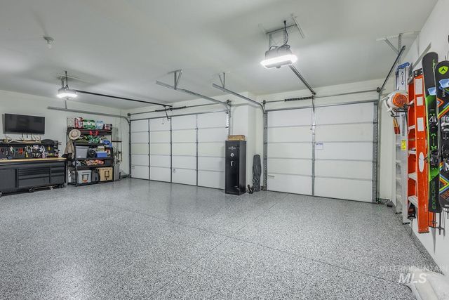 11065 White River St, Caldwell, ID 83605