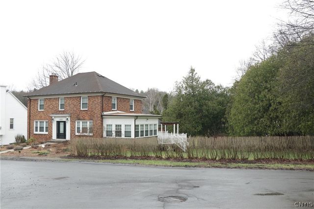 100 Gifford Parkway, Syracuse, NY 13214