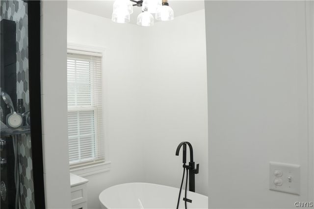 100 Gifford Parkway, Syracuse, NY 13214