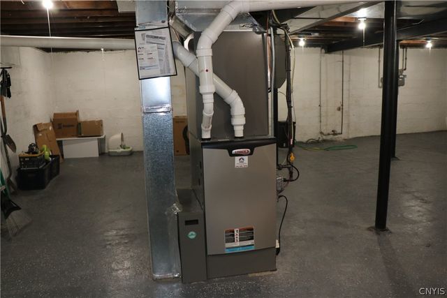 100 Gifford Parkway, Syracuse, NY 13214