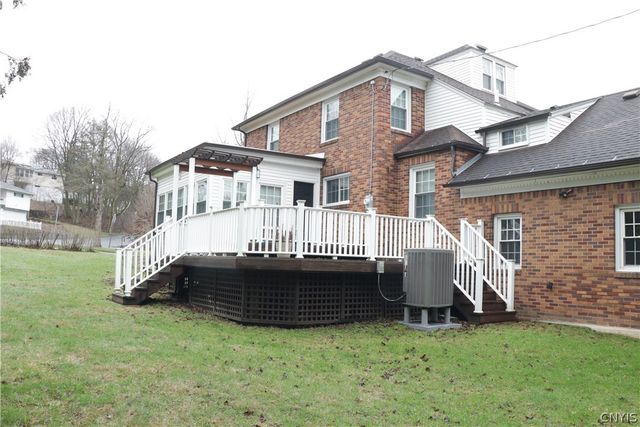 100 Gifford Parkway, Syracuse, NY 13214