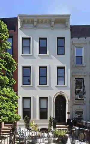 379 7th Street, Brooklyn, NY 11215