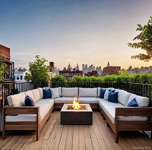 379 7th Street, Brooklyn, NY 11215