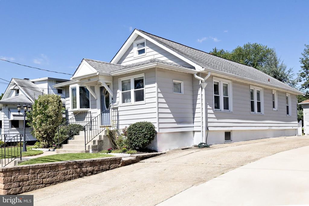 35 E KRAFT AVE, HADDON TOWNSHIP, NJ 08107 — exterior