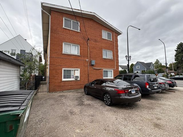 3117 S Laramie Avenue 3N, Cicero, IL 60804