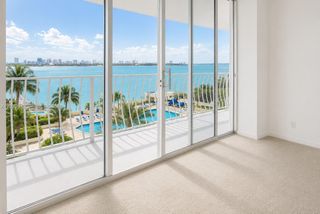 7601 E Treasure Dr 910, North Bay Village, FL 33141