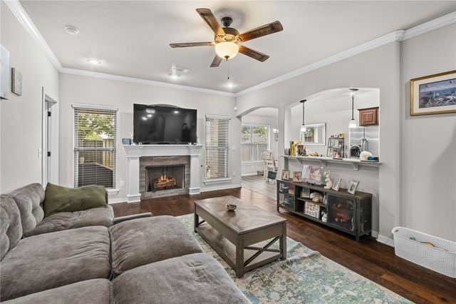 120 Sullivans Wy, Centerton, AR 72719