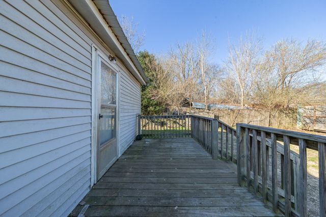 210 Water St, Petersburg, TN 37144