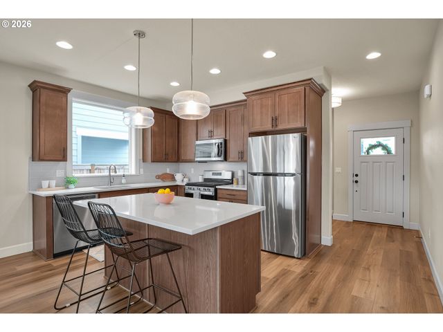 14625 OREGON IRIS Way, Oregon City, OR 97045