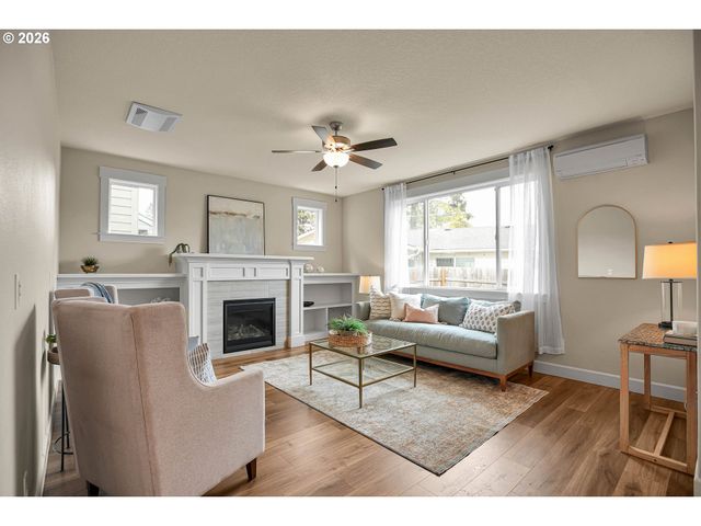 14625 OREGON IRIS Way, Oregon City, OR 97045