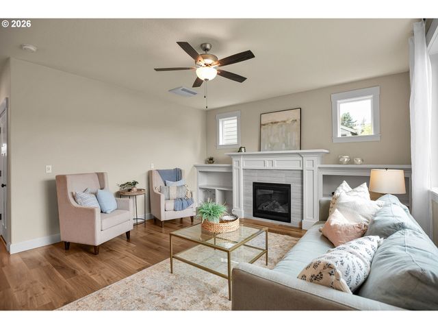 14625 OREGON IRIS Way, Oregon City, OR 97045