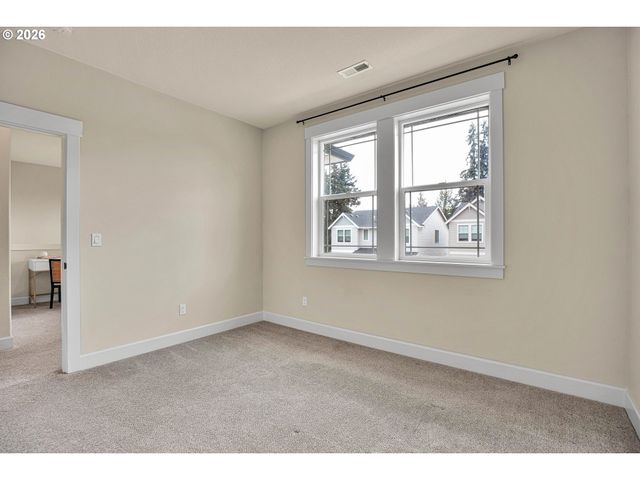 14625 OREGON IRIS Way, Oregon City, OR 97045