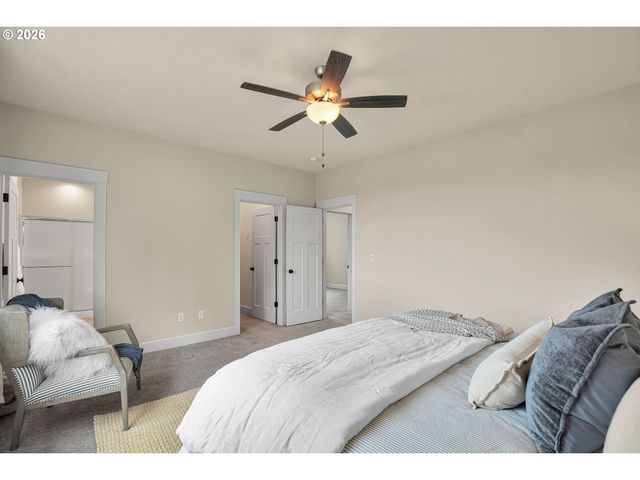 14625 OREGON IRIS Way, Oregon City, OR 97045