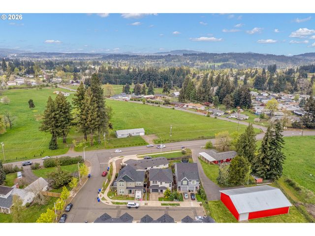 14625 OREGON IRIS Way, Oregon City, OR 97045