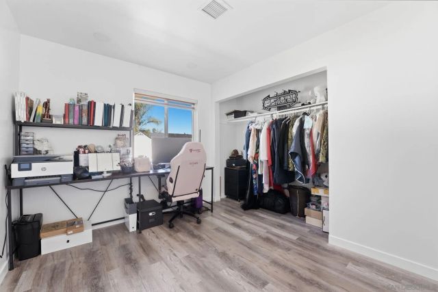 7742 Shorewood Dr, San Diego, CA 92114