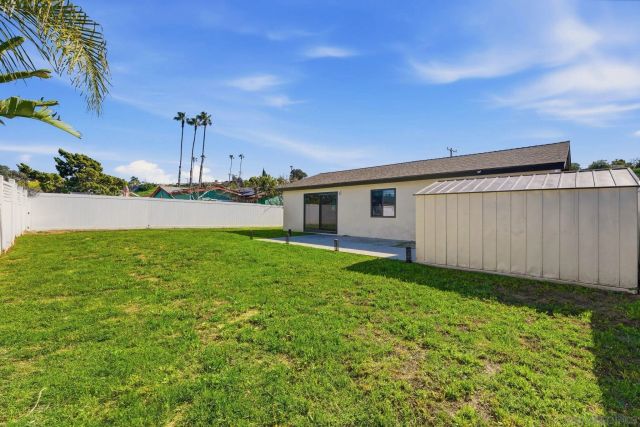 7742 Shorewood Dr, San Diego, CA 92114