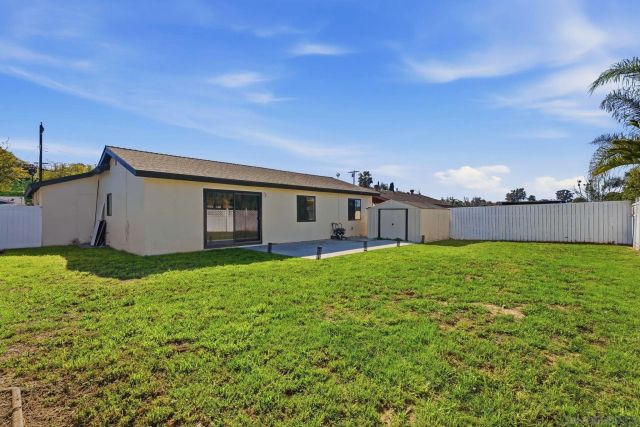 7742 Shorewood Dr, San Diego, CA 92114