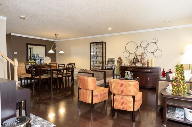 12 Diaz Ct 12, Franklin Twp., NJ 08823