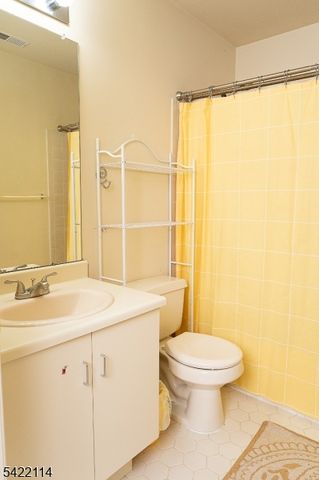 12 Diaz Ct 12, Franklin Twp., NJ 08823