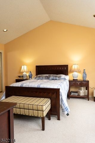 12 Diaz Ct 12, Franklin Twp., NJ 08823