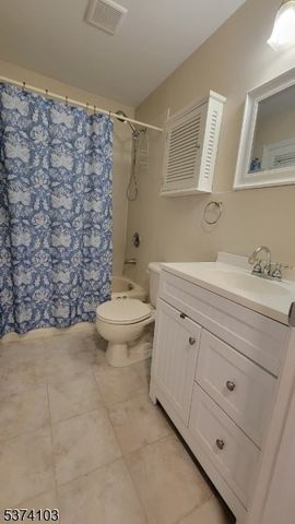 231 Vasser Dr, Piscataway Twp., NJ 08854