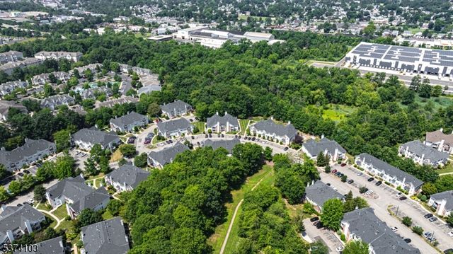 231 Vasser Dr, Piscataway Twp., NJ 08854