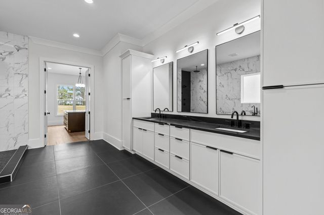 3267 N Bogan, Buford, GA 30519